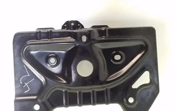Mercedes-Benz E W212 Battery tray A2126200018