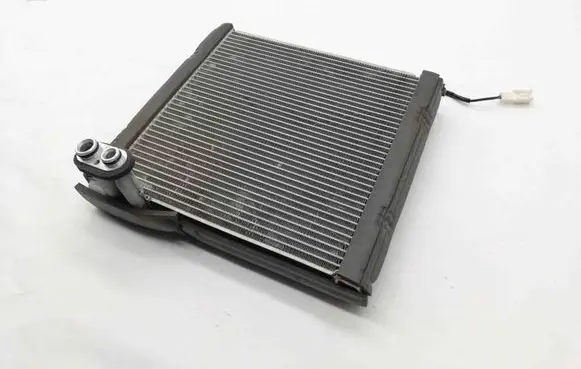 Toyota C-HR I A/C cooling radiator (condenser)