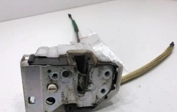 Fiat Tipo Rear door lock 519876030