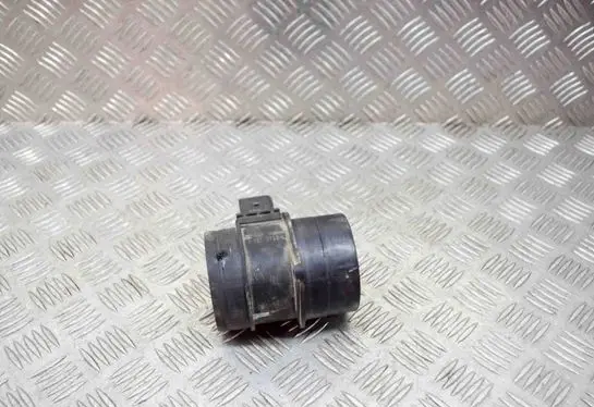Volkswagen Transporter - Caravelle T5 Mass air flow meter 03G906461C 0281002735