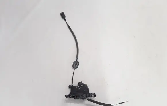 Renault Captur Front door lock 805031332R