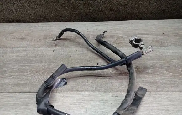 Volvo C30 Negative earth cable (battery)