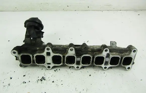 Opel Astra H Intake manifold 