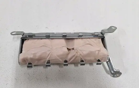 Toyota Verso Knee airbag 306555510