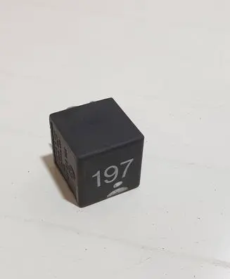 Volkswagen PASSAT B5 Other relay 3B0955531