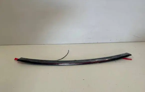 Tesla Model X Third/center stoplight 103434000D 00197446 006517