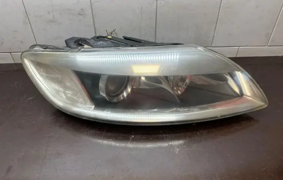 Audi Q7 4L Headlight/headlamp