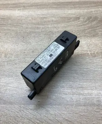 BMW 5 E39 Door control unit/module 6904255 689667