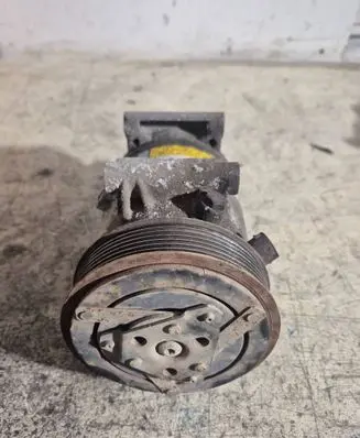 Renault Scenic II - Grand scenic II Air conditioning (A/C) compressor (pump) 8200309193 01140018 05064185413B