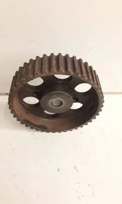 Toyota Land Cruiser (BJ70) Fuel pump gear (pulley) 
