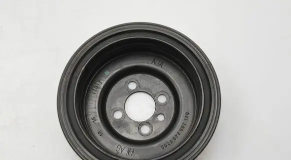 Volkswagen Golf VII Crankshaft pulley 04L105243V200