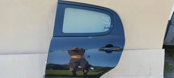 Citroen C1 Rear door