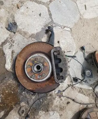 Land Rover Discovery 4 - LR4 Front wheel hub spindle knuckle AH22-3K186-AC