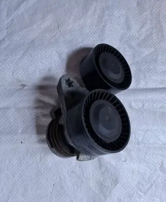 BMW 3 E90 E91 Alternator belt tensioner 7563927