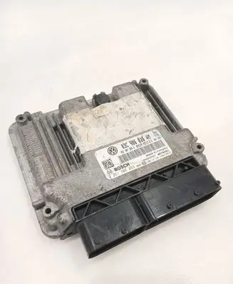 Volkswagen Golf VI Engine control unit/module 03C906016AM 03C907309A 0261S06083