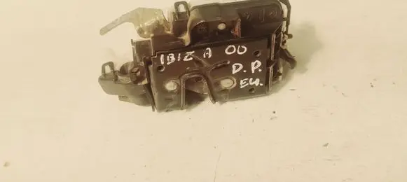 Seat Ibiza II (6k) Front door lock 6K3837016D