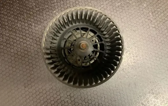 Ford Galaxy Heater fan/blower 1736007103