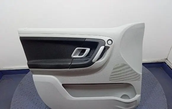 Skoda Fabia Mk2 (5J) Door card panel trim set 5J18670005