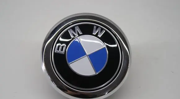 BMW X4 G02 Manufacturer badge logo/emblem 7248535