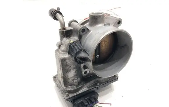 Lexus GS 300 350 430 450H Engine shut-off valve 22030-31040