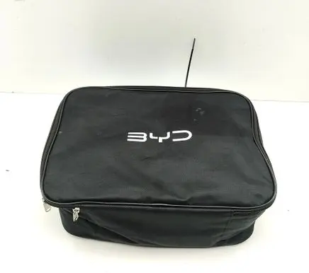 BYD Atto 3 Electric car charging cable SC2EM2126040G 1377110900