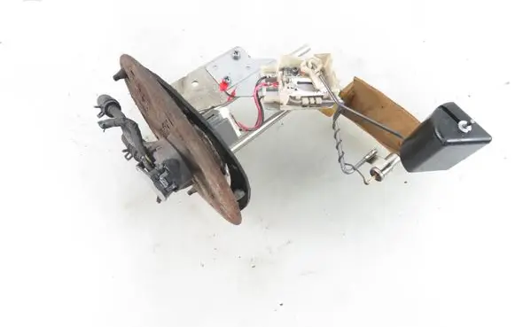 Toyota Corolla E110 Fuel level sensor 