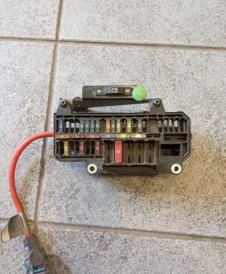 BMW X5 E70 Fuse module 106887 10688710