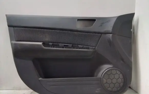 Hyundai Getz Front door card panel trim 823501C021