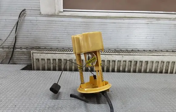 Renault Modus Fuel level sensor 