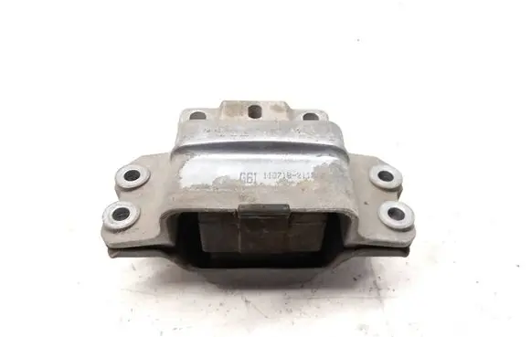 Engine mount bracket