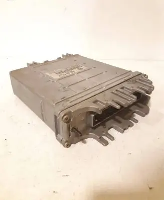 Volkswagen PASSAT B5 Engine control unit/module 028906021GK