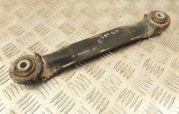 Rear control arm