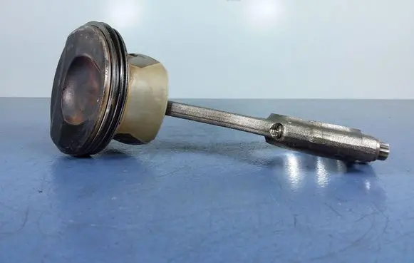 Porsche Panamera (970) Piston 