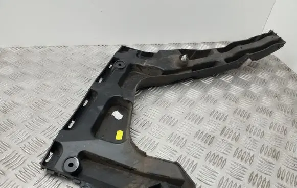 Seat Leon (5F) Bumper support mounting bracket corner 5F9807375