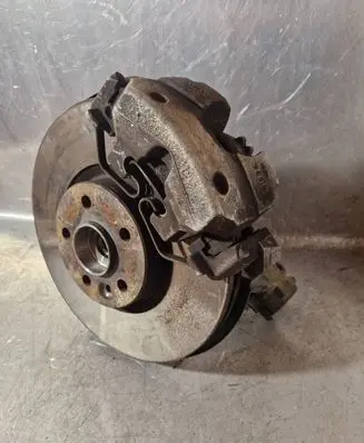 Volvo XC60 Front wheel hub spindle knuckle 3K171M