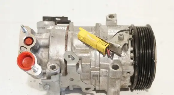 Peugeot 308 Air conditioning (A/C) compressor (pump) 9834779880