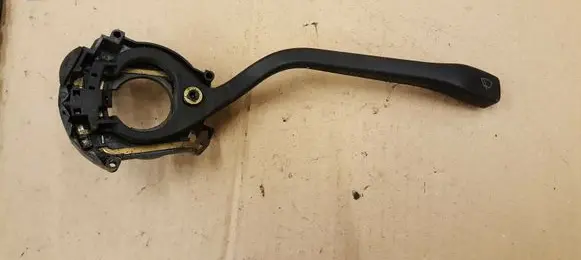 Volkswagen Golf I Wiper control stalk 321953503F
