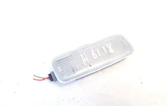 Audi A6 S6 C5 4B Rear seat light 8l0947105a