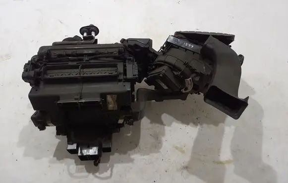 Interior heater climate box assembly