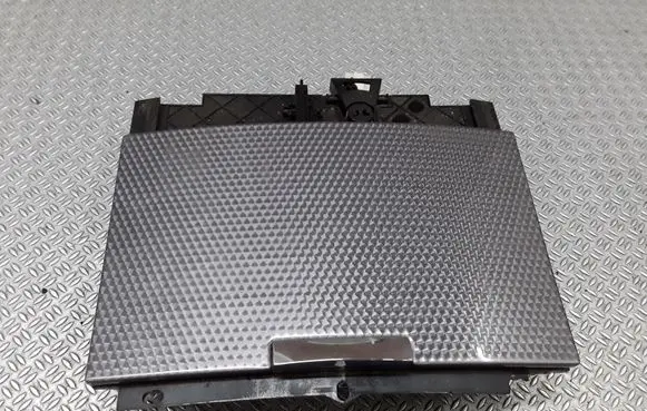 Ashtray (front)