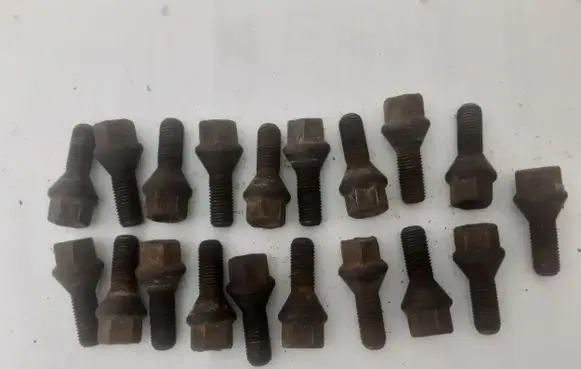BMW 3 E46 Nuts/bolts 36136781150