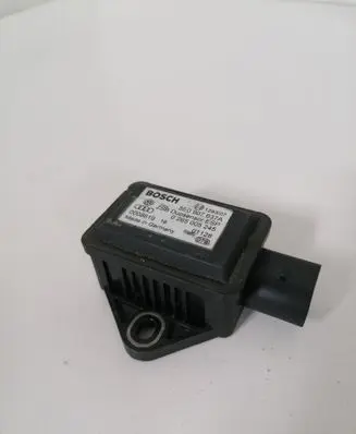 Audi A4 S4 B6 8E 8H ESP acceleration yaw rate sensor 8E0907637A 0265005245
