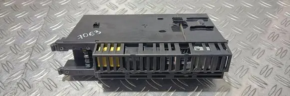 Mercedes-Benz E W211 Fuse module 2115459201 5DK00804719 A00807215020302