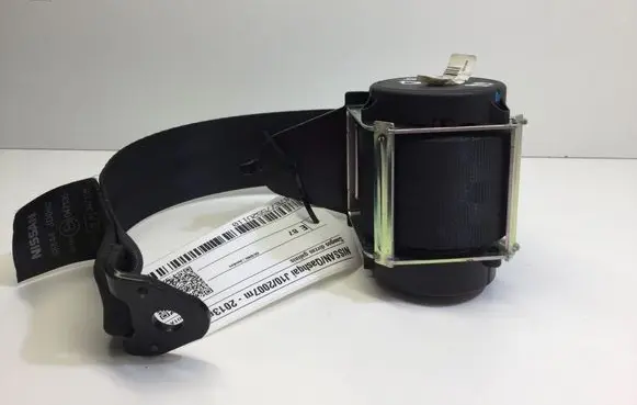 Nissan Qashqai Rear seatbelt 