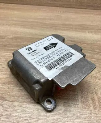 Opel Vectra B Airbag control unit/module 24416701 5WK42975