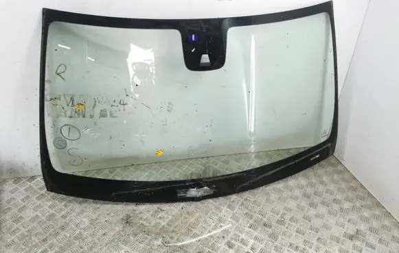 Mercedes-Benz ML W166 Front windscreen/windshield window 