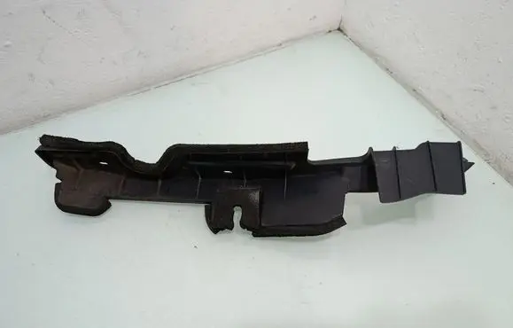 Lexus RX 330 - 350 - 400H Intercooler air guide/duct channel 5329448040