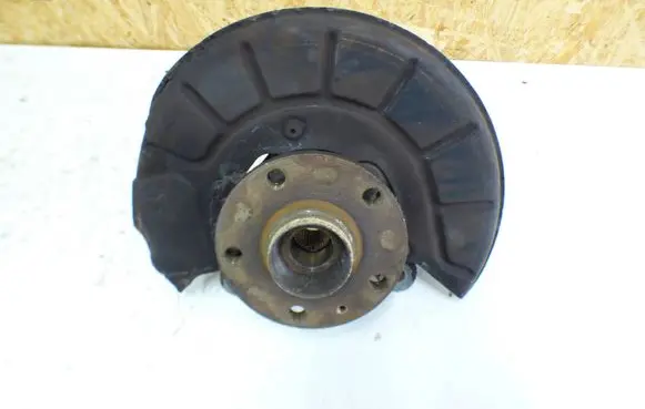 Volkswagen Golf VI Front wheel hub spindle knuckle 