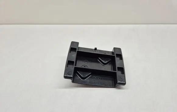 Mercedes-Benz E W124 Rear bumper mounting bracket 1248800130