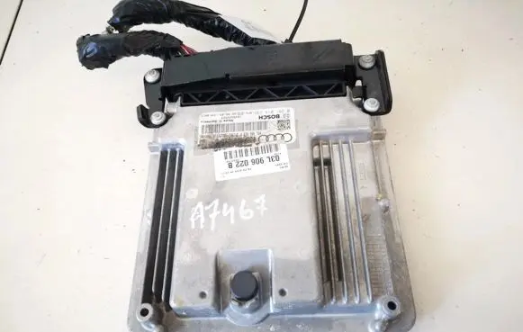 Audi A4 S4 B8 8K Engine control unit/module 03l906022b 0281014235